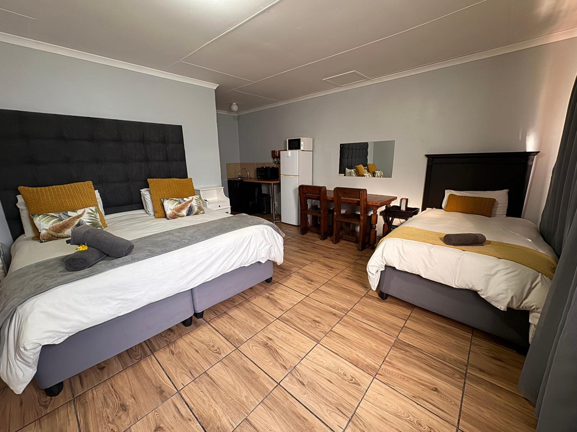 The Palms Venue & Accommodation Cradock Exterior foto