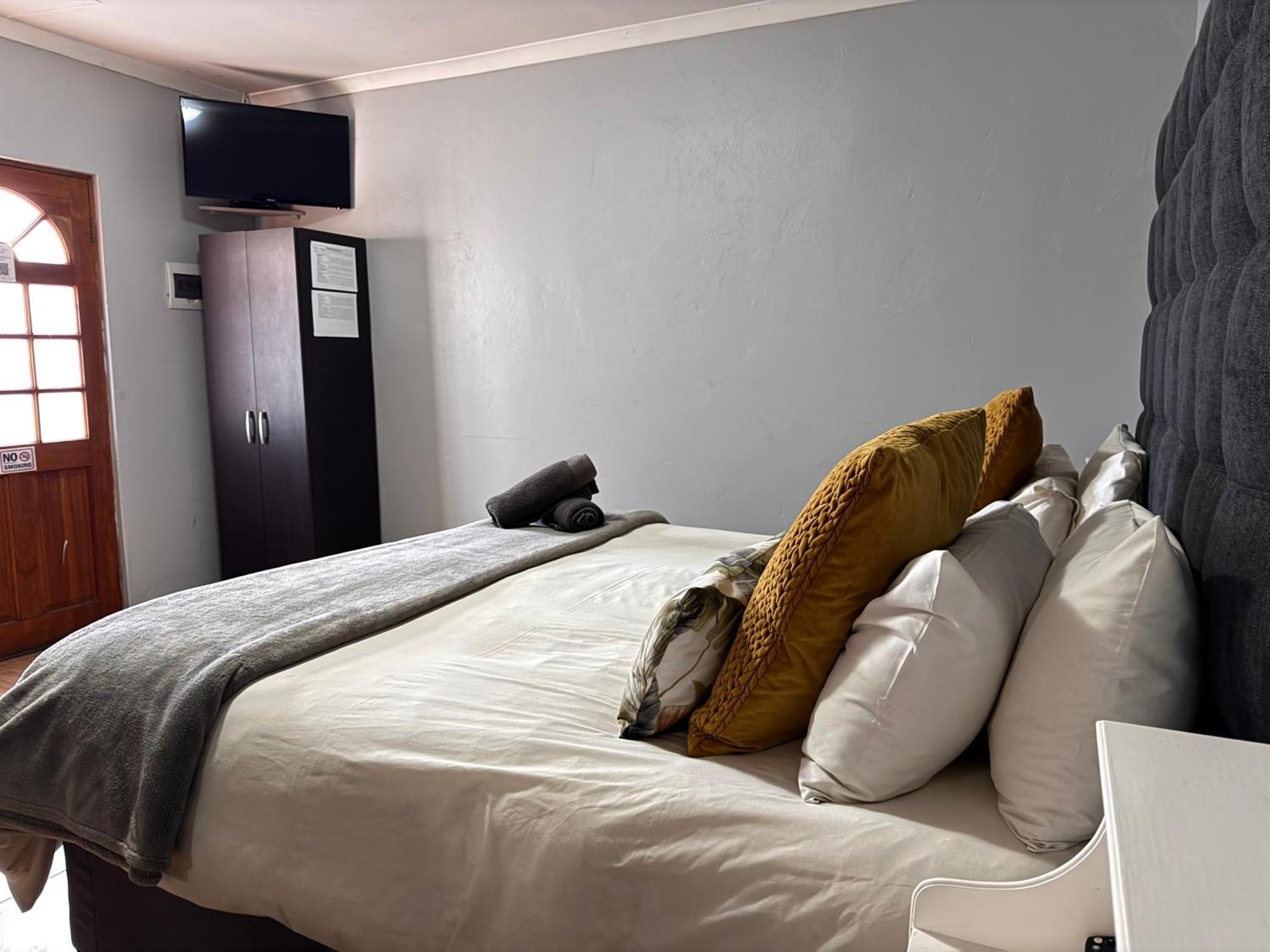 The Palms Venue & Accommodation Cradock Exterior foto
